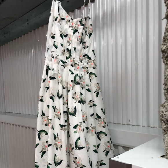 Banana Republic Factory Dresses & Skirts - Banana Republic Factory Floral Maxi Dress Size 8